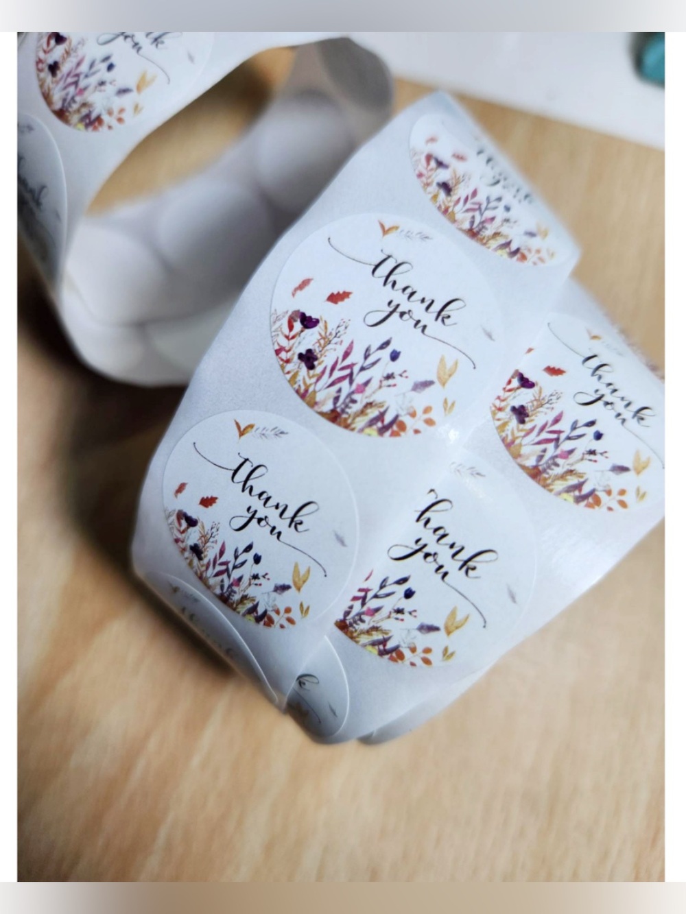 💜 NWT Floral & Leaf Circle Thank You Stickers - P (500 Stickers)